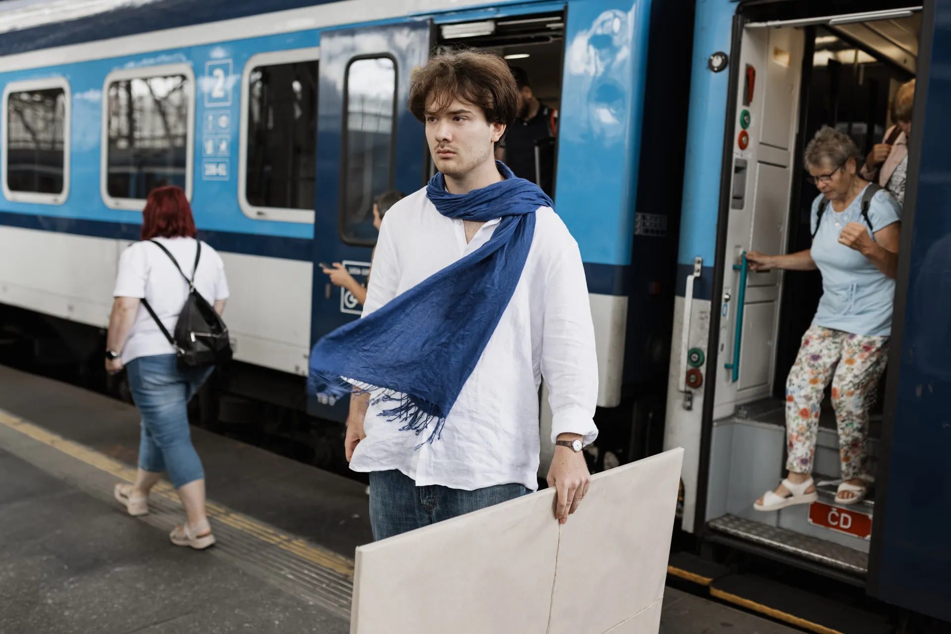 Po špičkách — záběr 1