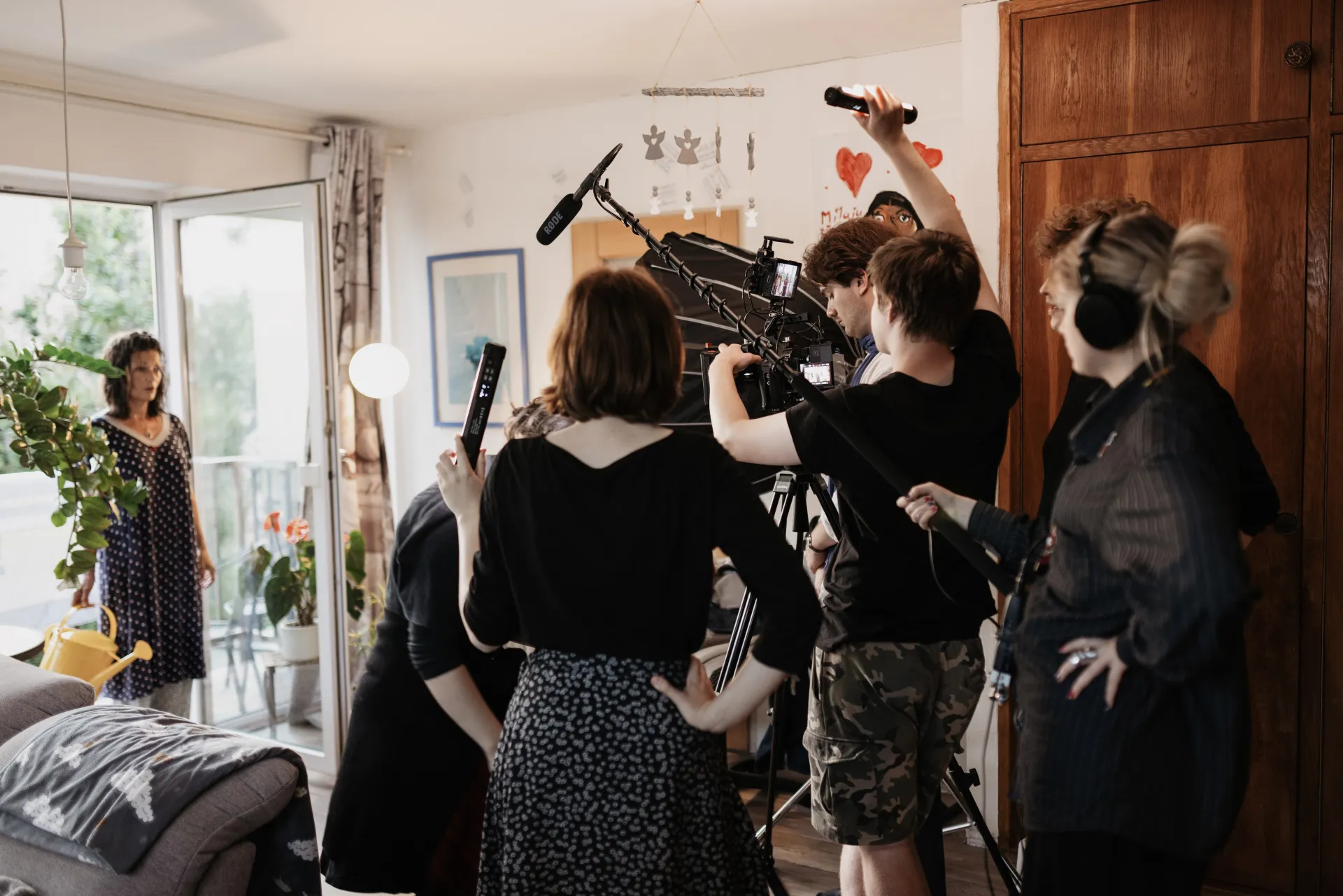 Po špičkách — záběr 6